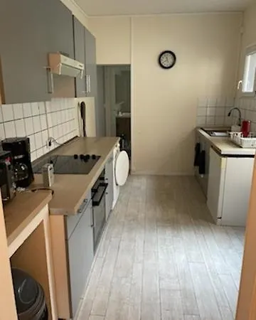 Appartement Lumineux De 80 M2 Avec Terrasse Apartament *